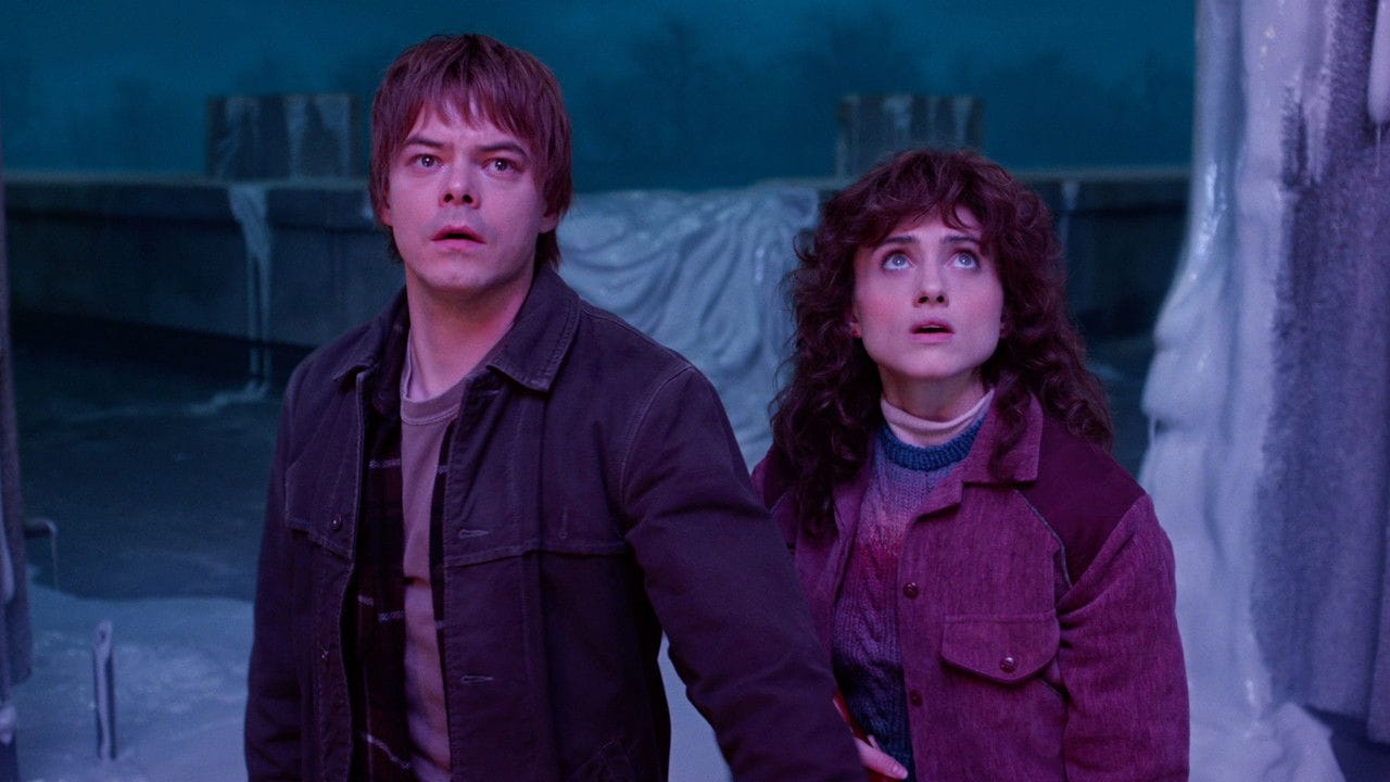 Zobacz Stranger Things - {se_code} Online na Vider
