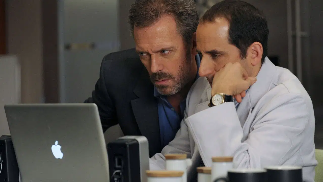 Zobacz Dr House - {se_code} Online na Vider